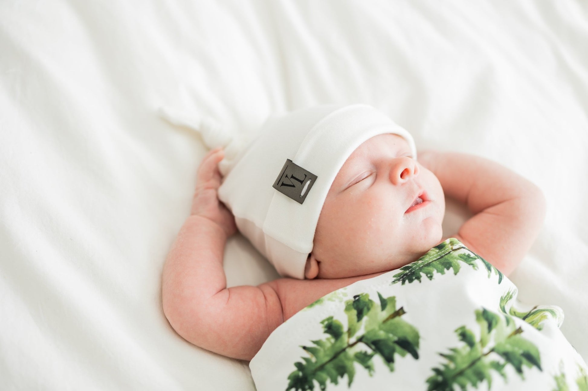 Top Knot Hat in Ivory - Bright Earth Apparel