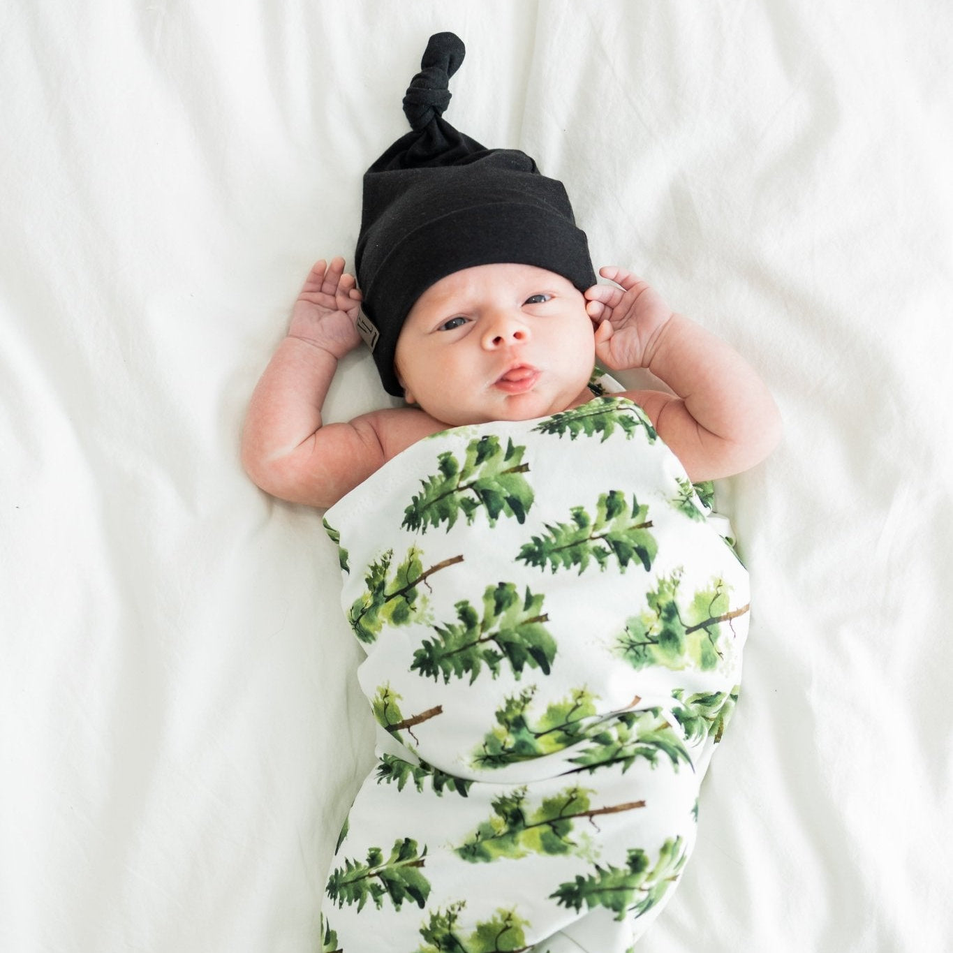 Top Knot Hat in Midnight - Bright Earth Apparel